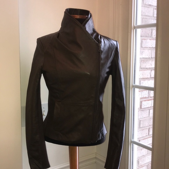 CUSP LEATHER JACKET BY NEUMAN MARCUS - Picture 2 of 8